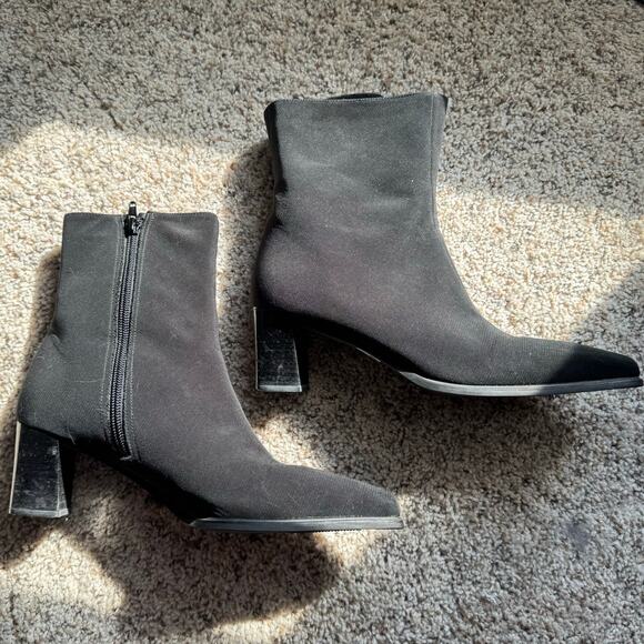 stuart weizman | black block heel slip on women's sock booties sz 8.5 - Picture 2 of 8